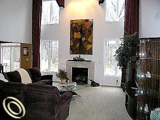 2nd image of 45698 Pentwater Dr
