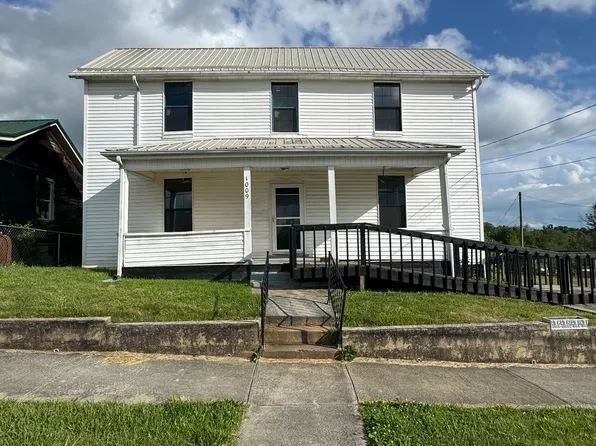 1009 Massachusetts Ave, Bristol, VA 24201