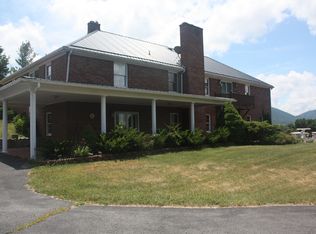 20561 Gov. George C. Peery Hwy, Tazewell, VA 24651