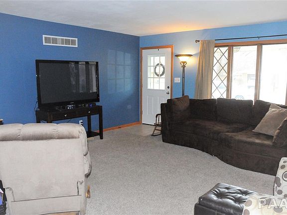 4th image of 410 E Fernwood St