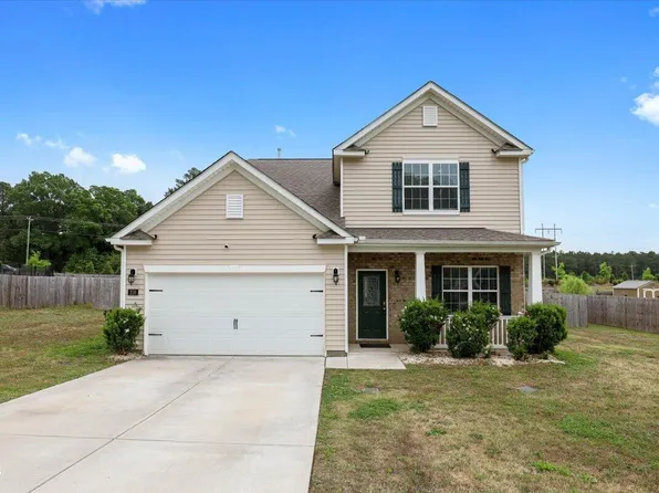 216 Simply Country Ln, Lillington, NC 27546