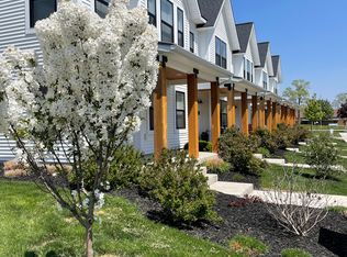 2525 Inverness Rd, Grand Rapids, MI 49546