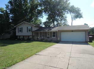 2343 Oak Trace St, Youngstown, OH 44515