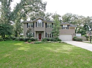 2742 Lois Ln, Jacksonville Beach, FL 32250
