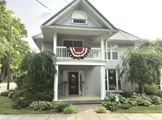 242 Garrett Ave, Brooksville, KY 41004