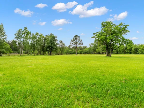 16452 Edgefield Ln, Conroe, TX 77302