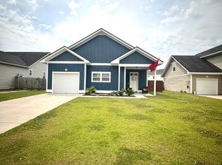 436 Sablewood Dr, Huger, SC 29450