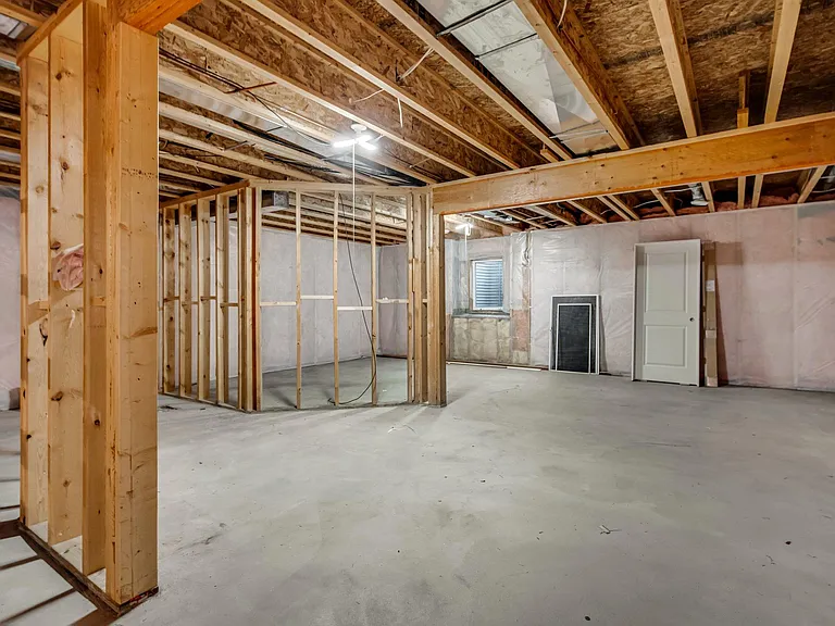 107 County Road F W — Photo 11