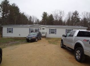 22 Chester Rd, Raymond, NH 03077