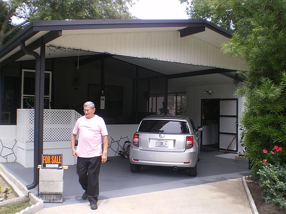 2nd image of 1432 Glenwood Cir