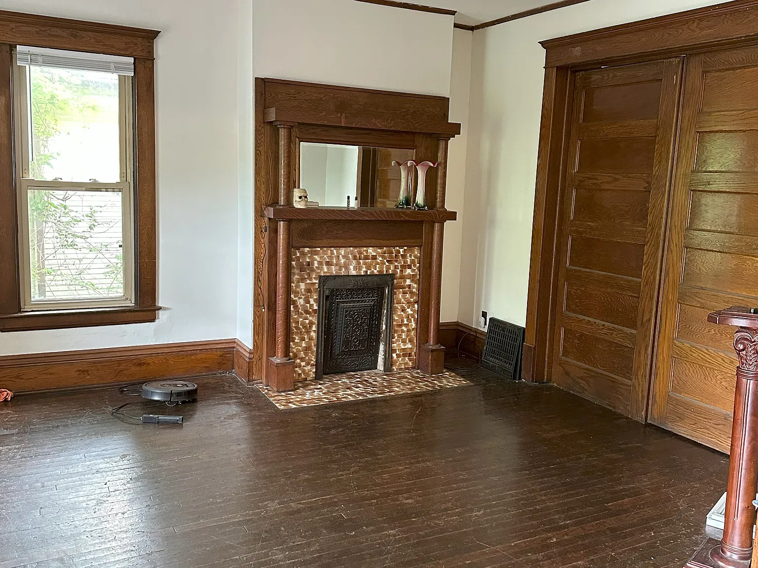 4 bed, 1.5 bath, 1930 sqft, $1,800 — Photo 4