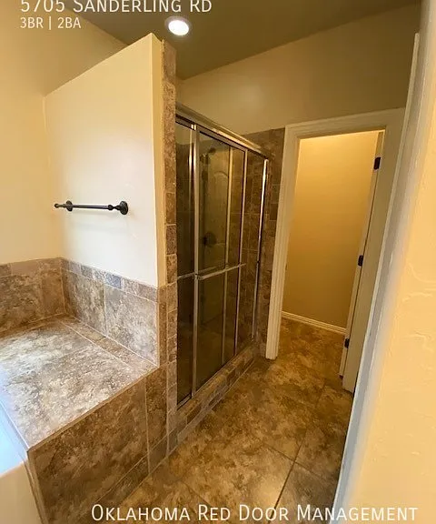 5705 Sanderling Rd — Photo 7