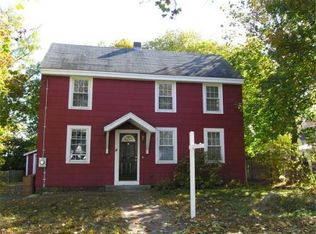 4 High St, Maynard, MA 01754