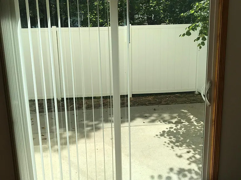 815 W Illinois Ave — Photo 5