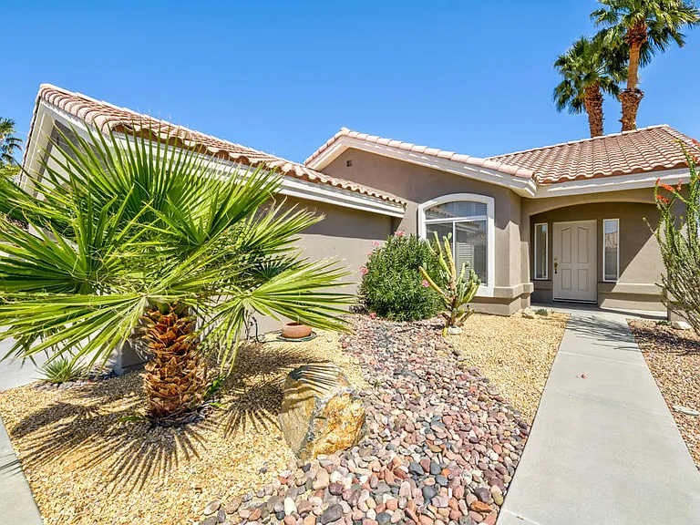 78938 Waterford Ln — Photo 3