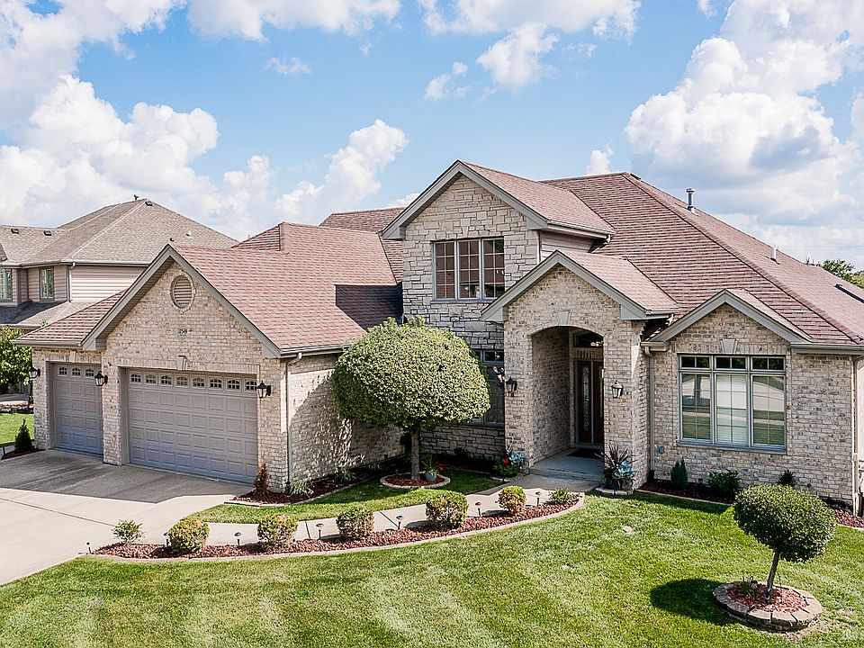 1st image of 17549 Karli Ln