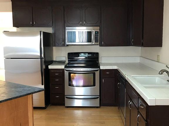 4th image of 4275 Crescendo Ave