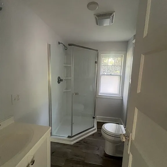 303 Lake Ave N #2 — Photo 5