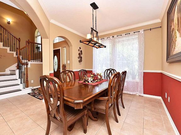 4th image of 22121 Atwater Canyon Ln