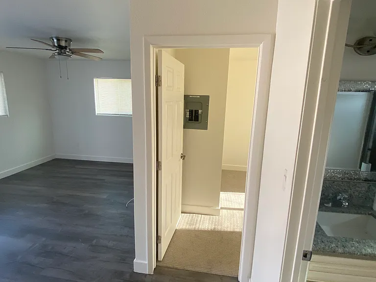 730 S 46th St #732 — Photo 7