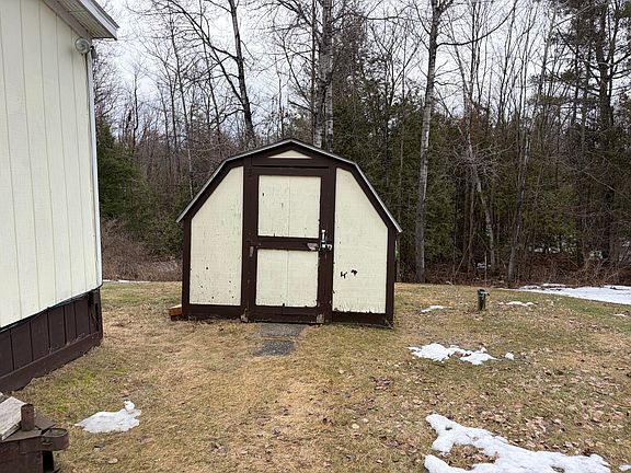 5th image of 4 Labarge Dr