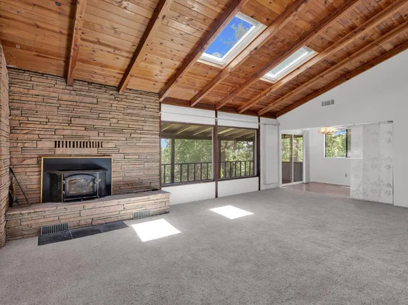 4541 Edgewater Dr, Greenwood, CA 95635