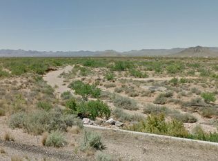 6042 Ida Dr, Golden Valley, AZ 86413
