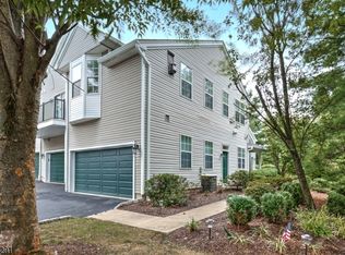 1 Four Oaks Rd, Bedminster, NJ 07921