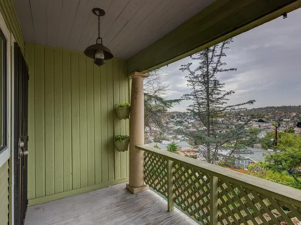 360 Kirby St, Los Angeles, CA 90042