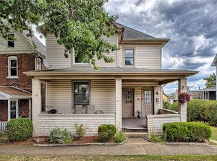 14 S 5th St, Youngwood, PA 15697