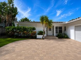 3230 Aqua Vista Dr, Pompano Beach, FL 33062
