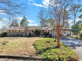 2420 Hickory Dr NW, Cleveland, TN 37311