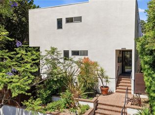 2147 N Beachwood Dr APT 4, Los Angeles, CA 90068