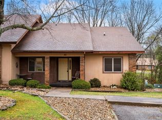33 Walter Dr, Bella Vista, AR 72714