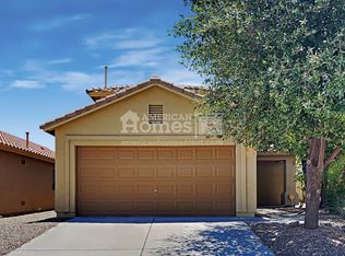 885 W Placita El Cauce Rico, Green Valley, AZ 85614
