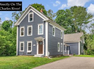 4 Shaw St, Medway, MA 02053