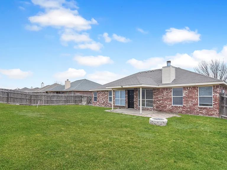 2403 Jake Dr — Photo 19