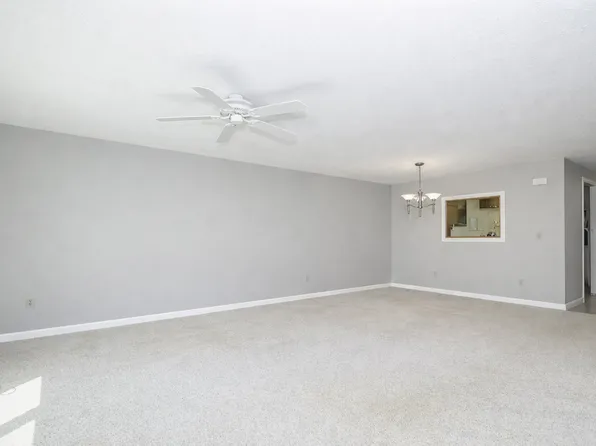 174 Lowell Rd Unit 77, Mashpee, MA 02649