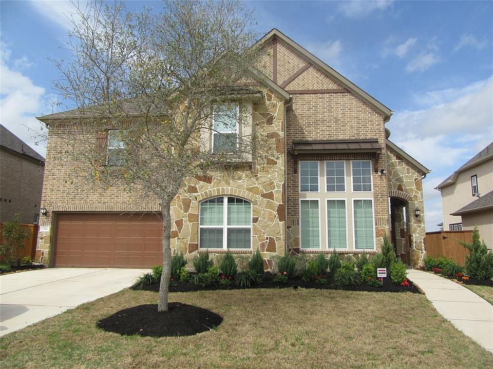 1st image of 11434 Gowanhill Dr
