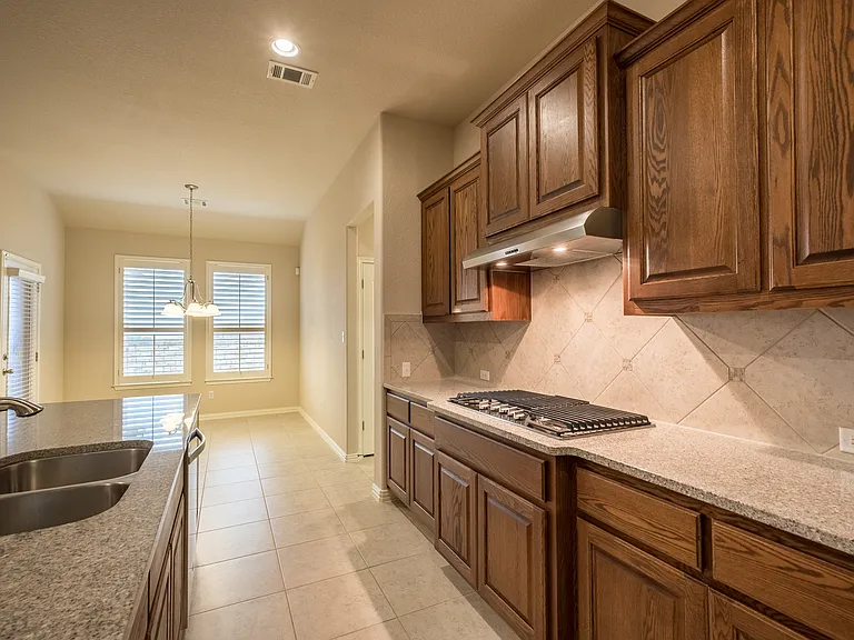 165 Lady Bird Ln — Photo 18