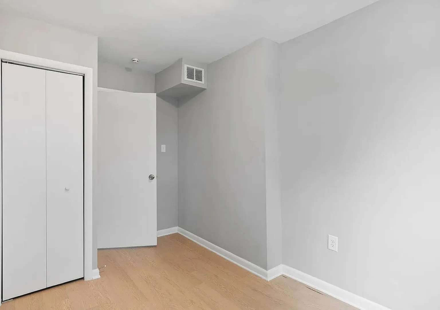 For Rent Modern Apartments in Southeast DC 1953 19th Pl SE, Washington, DC 20020 — Photo 3