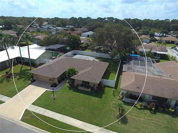 3rd image of 6414 Tarawa Dr