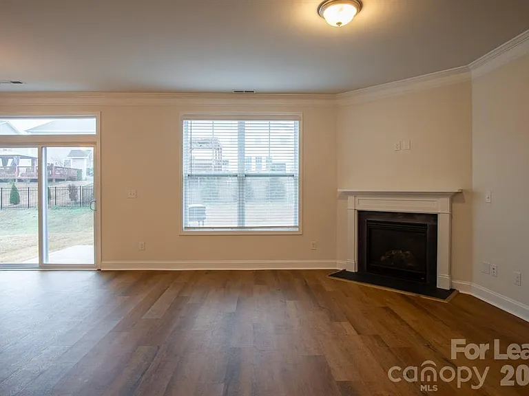 3042 Burnello Ct — Photo 8