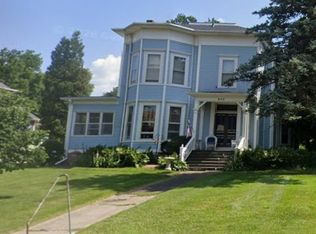845 W Stephenson St #5, Freeport, IL 61032