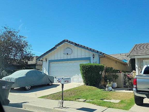 2nd image of 4529 N Canyonlands Rd