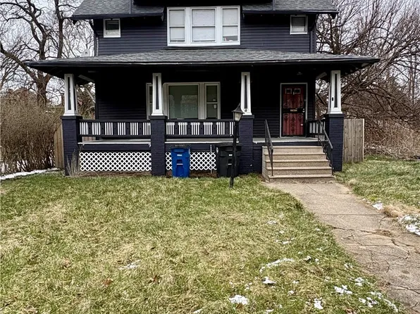 10803 Grantwood Ave, Cleveland, OH 44108