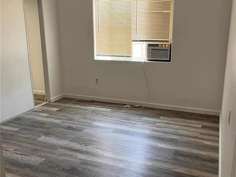 4091 Dwight Ave — Photo 10