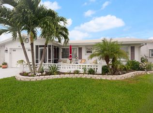 1976 Campanelli Blvd, Boynton Beach, FL 33426