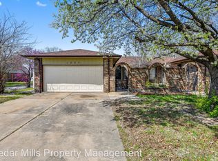 1223 S Governeour Rd, Wichita, KS 67207