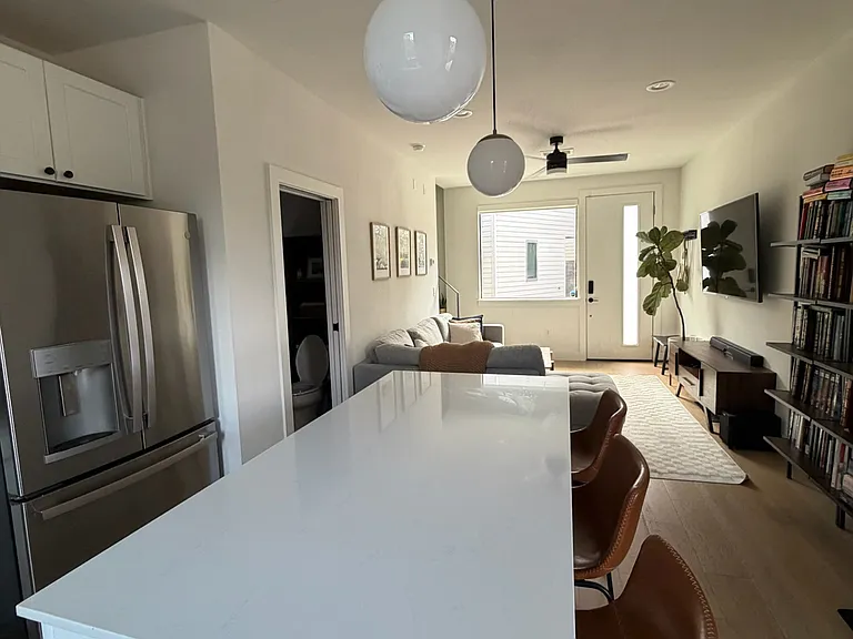 1140 Webberville Rd #3 — Photo 6